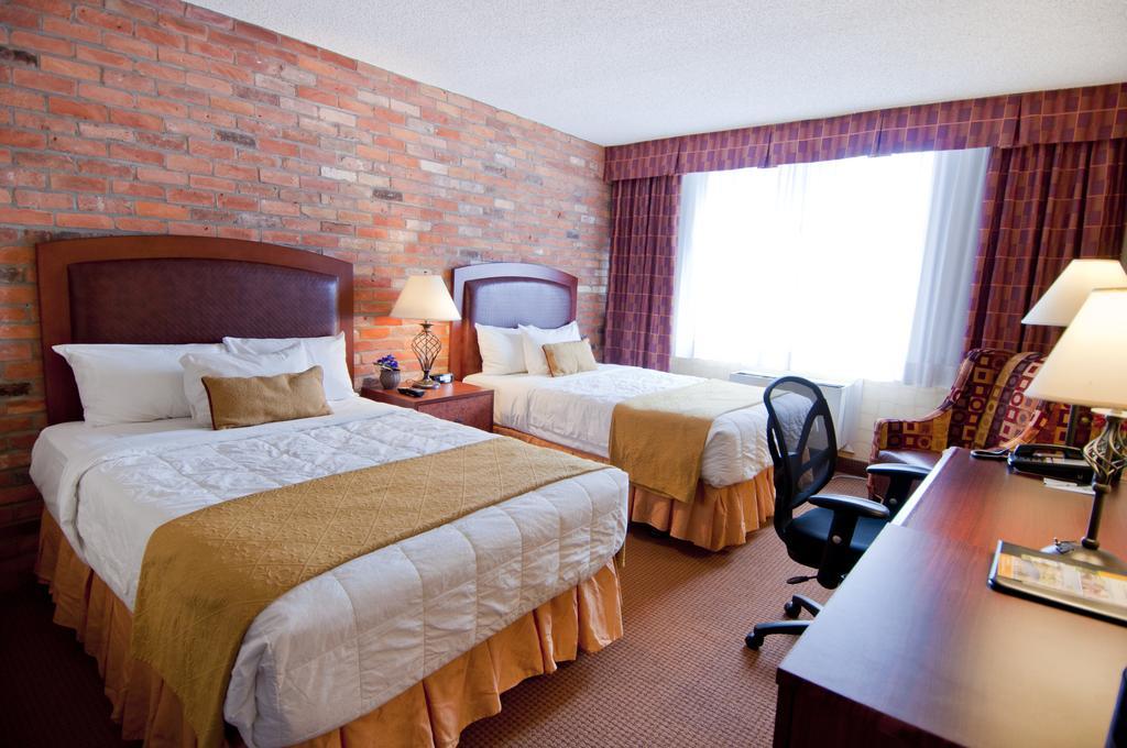 Quality Hotel Downtown-Inn At False Creek Vancouver Esterno foto